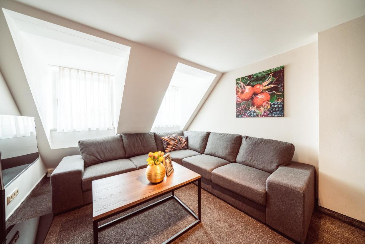 Familienapartment Am Neumarkt Lll เดรสเดน ภายนอก รูปภาพ