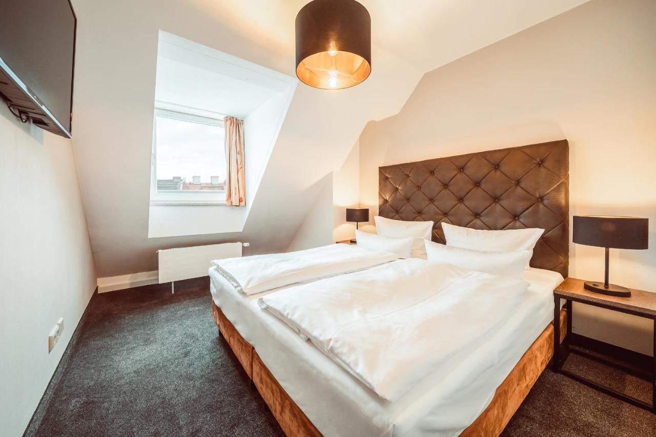 Familienapartment Am Neumarkt Lll เดรสเดน ภายนอก รูปภาพ